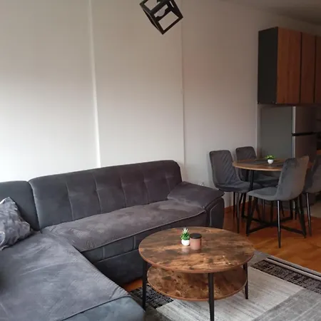 Apartamento Heny *
